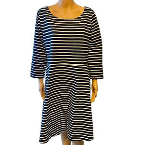 Old Navy Black and White Stripes Stretchy Casual Dress Women Size XL
